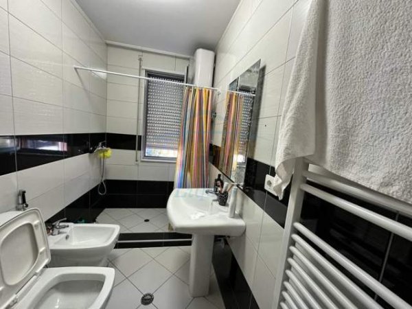 Tirane, shitet apartament 2+1 Kati 2, 98 m² 230.000 Euro (Liqeni i Thate)