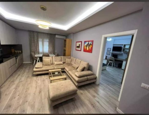 Tirane, shitet apartament 2+1+2BLK Kati 2, 90 m² 150.000 Euro (Siri Kodra)