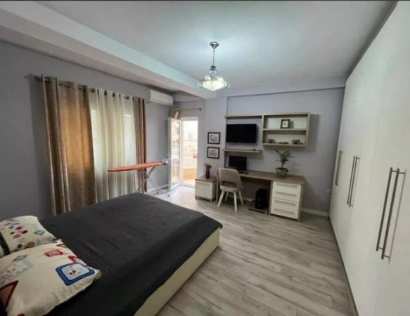 Tirane, shitet apartament 2+1+2BLK Kati 2, 90 m² 150.000 Euro (Siri Kodra)