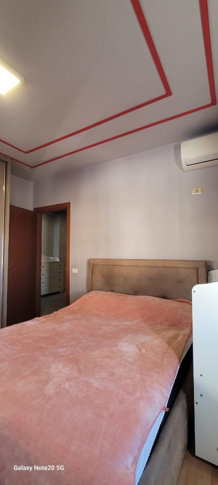 Tirane, shitet apartament 3+1+A+BLK Kati 6, 142 m² 180.700 Euro (ish parku Autobuzave , rruga Kavajes)