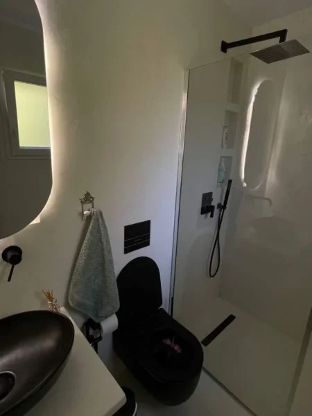 Tirane, jepet me qera apartament 2+1+A+BLK Kati 2, 130 m² 1.400 Euro (Long Hill Residence)