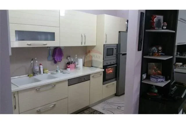 Tirane, shitet apartament 2+1+BLK Kati 2, 105 m² 231.000 Euro (Komuna e Parisit)