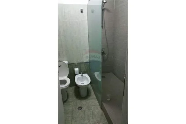 Tirane, shitet apartament 2+1+BLK Kati 2, 105 m² 231.000 Euro (Komuna e Parisit)