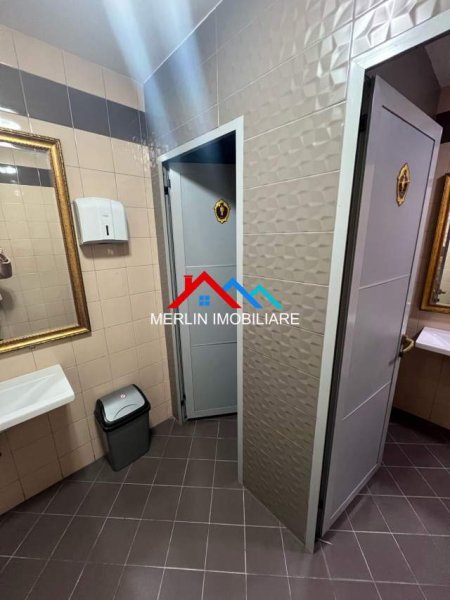 Tirane, shitet lokal kati -1, 135 m² 250.000 euro (BULEVARDI ZOGU I PARE)