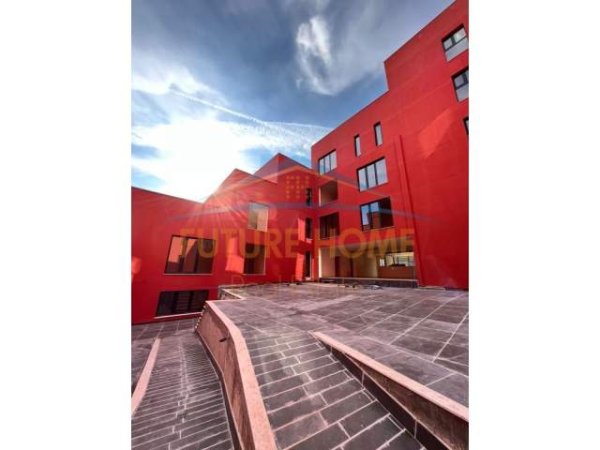 Tirane, shitet apartament 2+1+A+BLK Kati 1, 111 m² 150.000 Euro