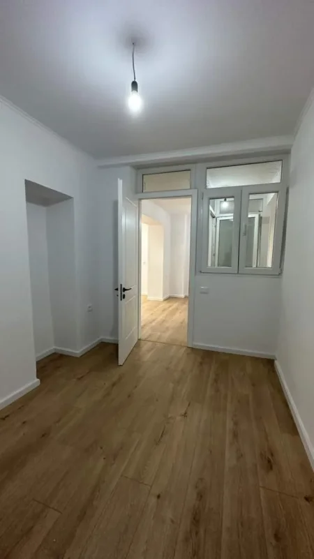 Tirane, shitet apartament 3+1+A+BLK Kati 4, 88 m² 158.000 Euro (21 Dhjetori)