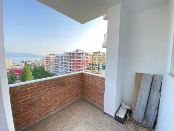 Lungomare, shitet apartament 1+1+BLK Kati 10, 70 m² 105.000 Euro (Perballe Universitetit “Ismail Qemali”, Vlore)
