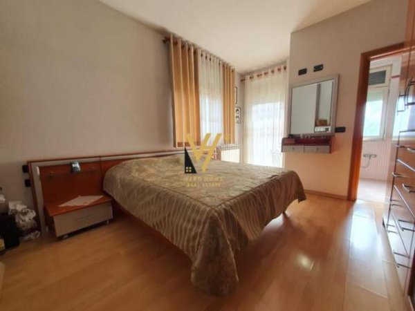 Tirane, jepet me qera apartament 2+1 Kati 3, 100 m² 900 Euro (STADIUMIT AIR ALBANIA)