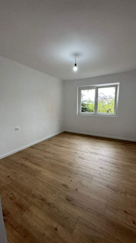 Tirane, shitet apartament 3+1+2wc Kati 3, 86 m² 158.000 Euro (21 Dhjetori)