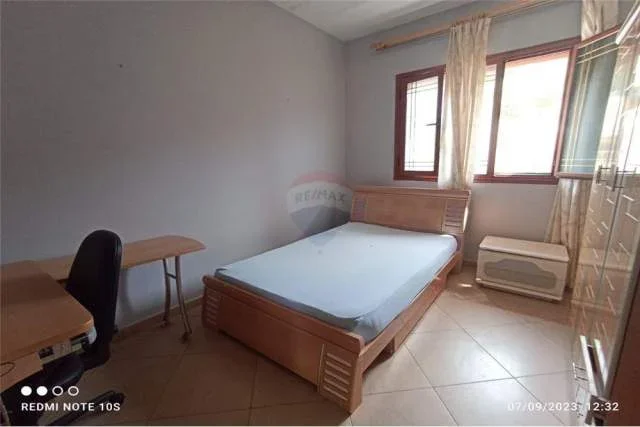 Vlore, shes shtepi 2 Katshe Kati 2, 134 m² 250.000 Euro (Rr.Uje Ftohte,7 pallatet)