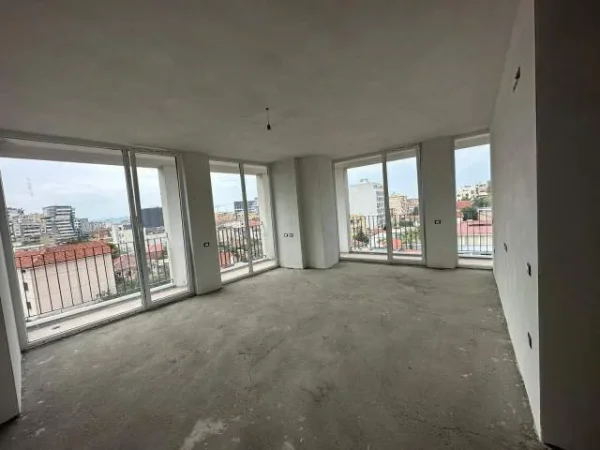 Tirane, shitet apartament 2+1+A+BLK Kati 4, 129 m² 226.000 Euro (Pas Shkolles se Kuqe)