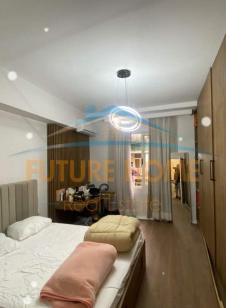 Tirane, shitet apartament Kati 3, 80 m² 160.000 Euro (Rruga Sami Frashri)