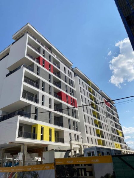 Tirane, shitet apartament 1+1+A+BLK Kati 8, 84 m² 74.000 Euro (Univers CIty)