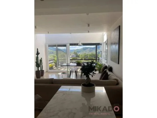 ofert 130 m² 1.400 Euro