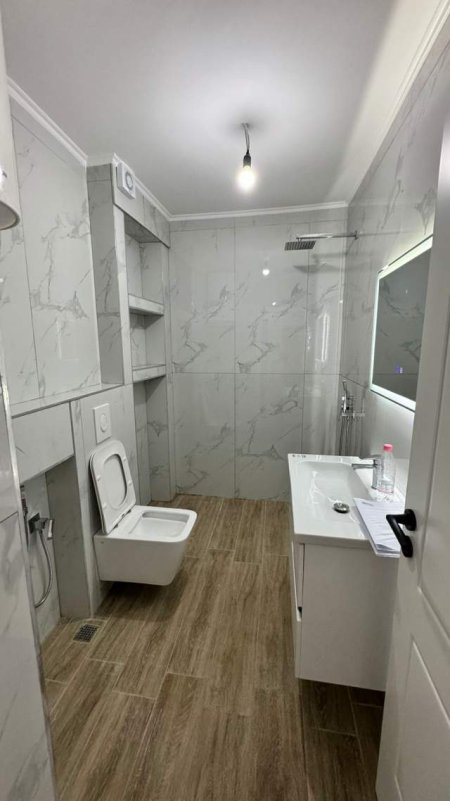 Tirane, shitet apartament 3+1+BLK Kati 3,  (Rruga Naim Frasheri)