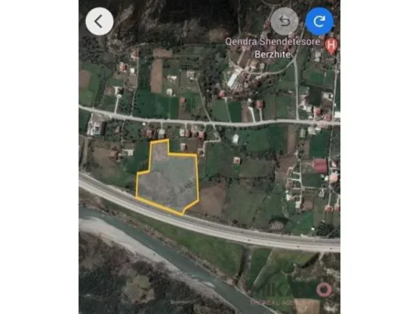 ofert 15.000 m² 927.000 Euro