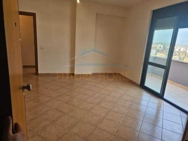 Tirane, shitet apartament 2+1+BLK Kati 12, 80 m² 142.000 Euro (Rruga e Kavajes)