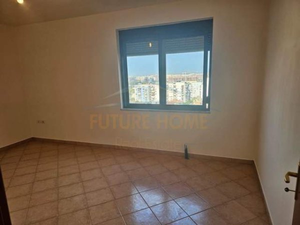 Tirane, shitet apartament 2+1+BLK Kati 12, 80 m² 142.000 Euro (Rruga e Kavajes)