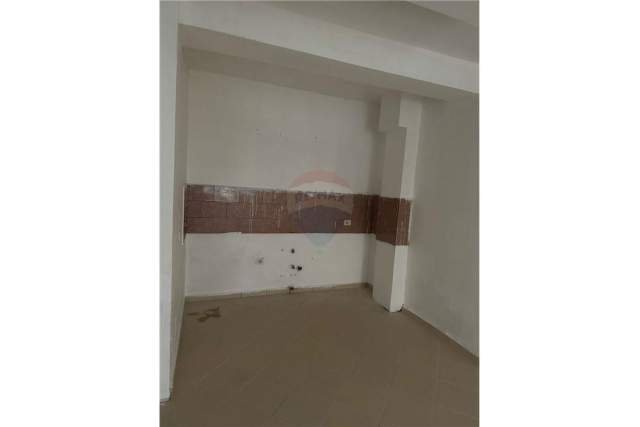 Tirane, shitet apartament 2+1 Kati 1, 120 m² 102.000 Euro (Rruga e Thesarit)