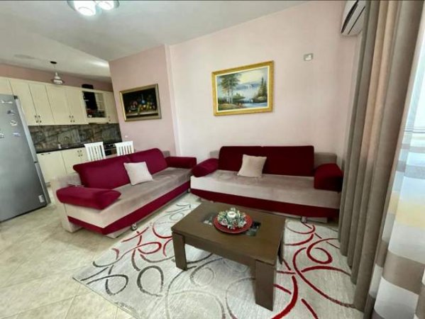 Tirane, jepet me qera apartament 2+1+BLK Kati 6, 600 Euro (Mine Peza)
