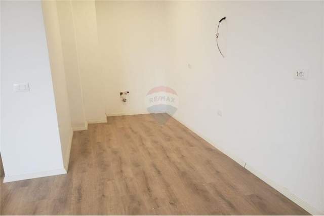 Tirane, shitet apartament 1+1 Kati 10, 62 m² 61.800 Euro (Astir, te Bohemi)