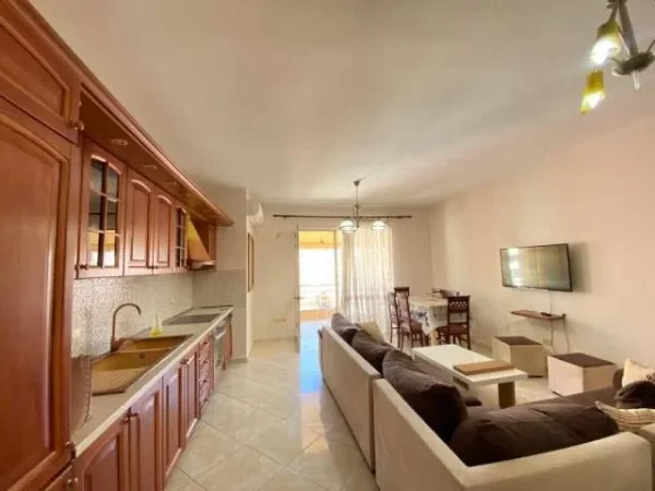 Tirane, shitet apartament 3+1+BLK Kati 6, 146 m² 150.000 Euro (Astir)