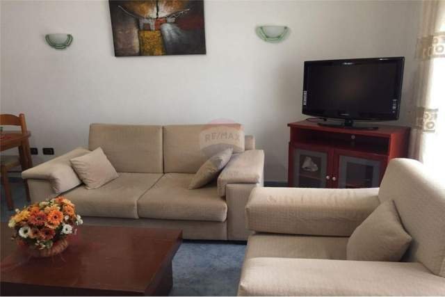 Tirane, jepet me qera apartament 2+1 Kati 3, 111 m² 430 Euro (Don Bosko)