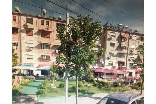 Tirane, shitet lokal Kati 0, 180 m² 299.000 Euro (Hysen Xhura)