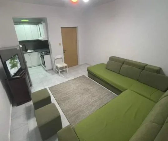 Tirane, jepet me qera apartament 2+1+BLK Kati 2, 110 m² 650 Euro (ramazan demneri)