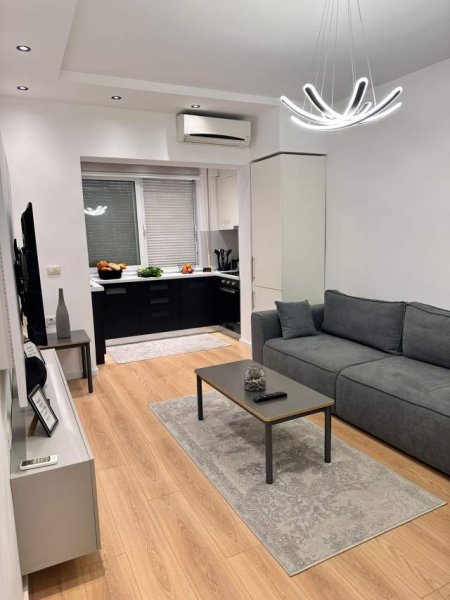 Tirane, shitet apartament 1+1 Kati 5, 68 m² 120.000 Euro (Myslym shyri,prane karburant kastratit)