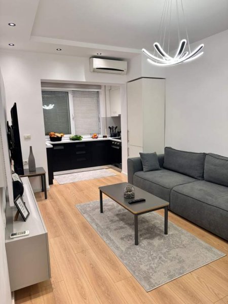 Tirane, shitet apartament 1+1 Kati 5, 68 m² 120.000 Euro (rruga Myslym Shyri)