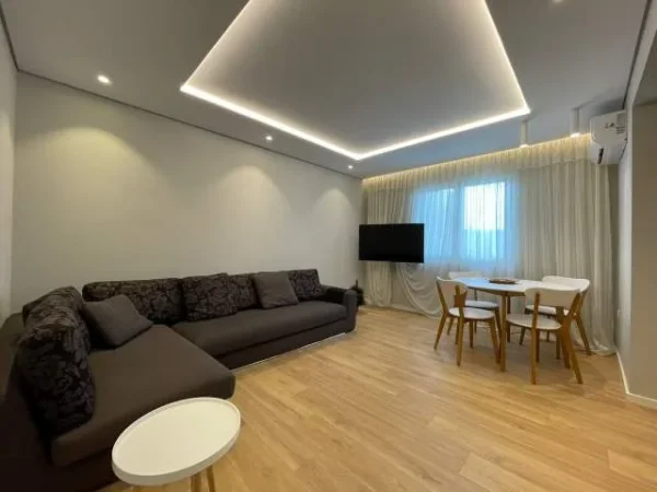 Tirane, jepet me qera apartament 1+1+BLK Kati 3, 60 m² 600 Euro (Vasil Shanto)
