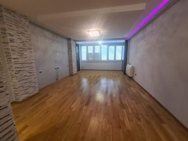 Tirane, shitet apartament 3+1+BLK Kati 2, 133 m² 195.000 Euro (Liqeni i Thate)