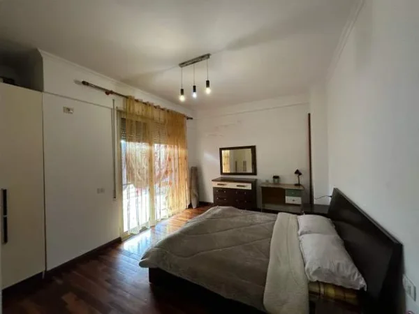 Tirane, jepet me qera apartament 2+1+A+BLK Kati 4, 111 m² 500 Euro (Vizion +)