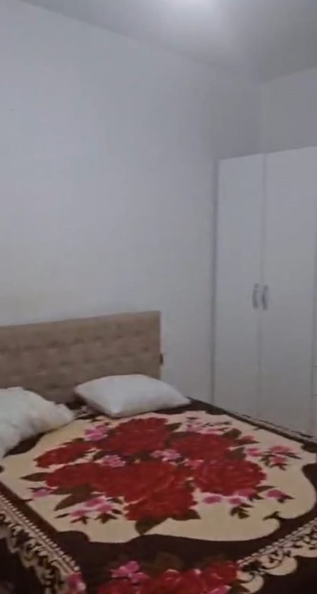 Tirane, jepet me qera apartament 2+1+BLK Kati 1, 100 m² 30.000 Leke (Rruga Bernardin Palaj 24, Tirana)
