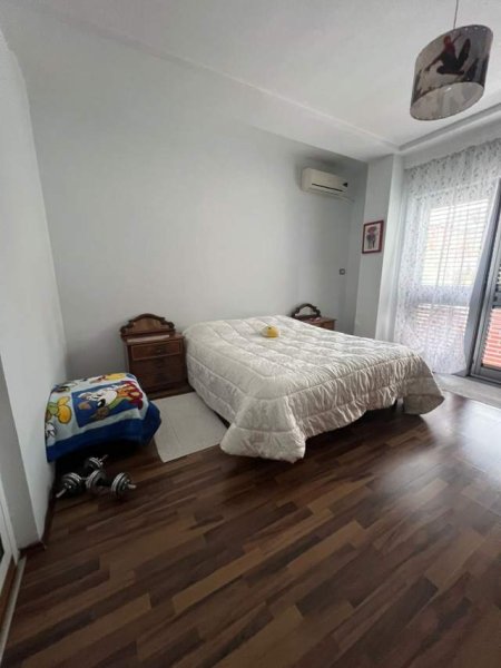 Tirane, jepet me qera apartament 2+1+A+BLK Kati 3, 130 m² 600 Euro (Shkolla e Baletit)