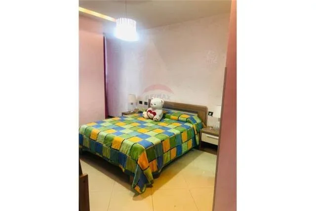 Tirane, jepet me qera apartament 2+1+BLK Kati 2, 125 m² 800 Euro (Sheshi willson)