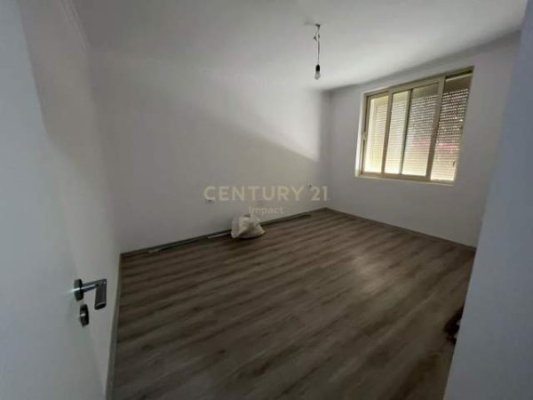 Tirane, jap me qera apartament 2+1 Kati 0, 63 m² 600 Euro (Myslym Shyr)