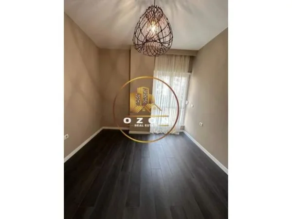 Tirane, shitet apartament 1+1 Kati 2, 64 m² 178.000 Euro (Rruga e Barrikadave)