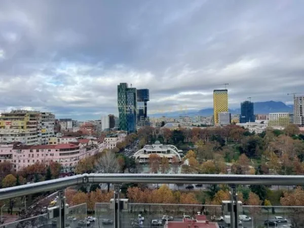 Tirane, jepet me qera zyre Kati 12, 104 m² 1.500 Euro (KULLAT BINJAKE)