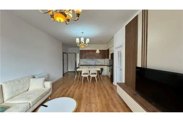 Tirane, jepet me qera apartament 2+1+A Kati 5, 115 m² 1.200 Euro (kompleksi olimpik)