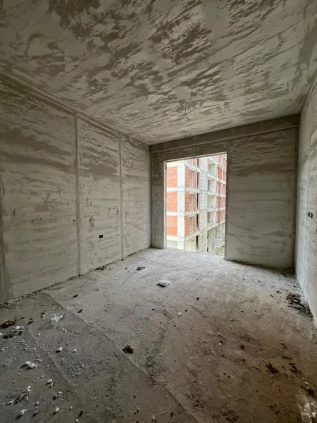 Tirane, shitet apartament 1+1 Kati 2, 75 m² 97.000 Euro (Perball Klan)