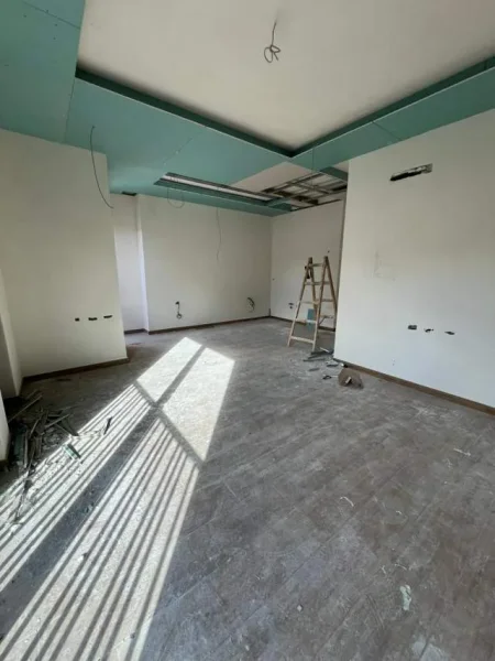 Tirane, shitet apartament 2+1+A+BLK Kati 4, 101 m² 134.000 Euro (Perball Spitali Amerikan 3 tek Aku)