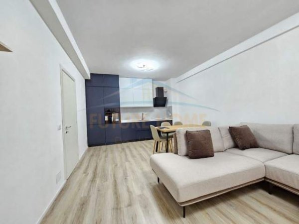 Tirane, jap me qera apartament 2+1 Kati 1, 120 m² 550 Euro (Rruga Teodor Keko)