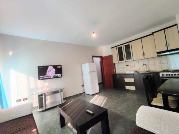 Tirane, shes apartament 1+1 Kati 2, 67 m² 77.000 Euro (fresk)