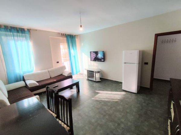 Tirane, shes apartament 1+1 Kati 2, 67 m² 77.000 Euro (fresk)