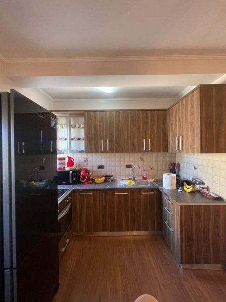 Tirane, shitet apartament 1+1+BLK Kati 6, 105.000 Euro (RRUGA E ELBASANIT)