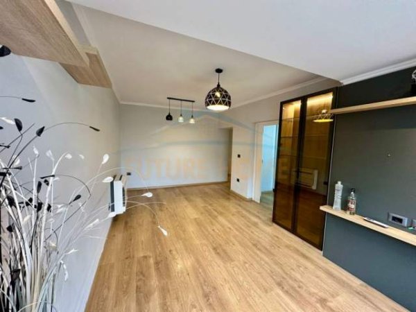 Tirane, shitet apartament 2+1+BLK Kati 2, 90 m² 198.000 Euro (Muhamet Gjollesha)