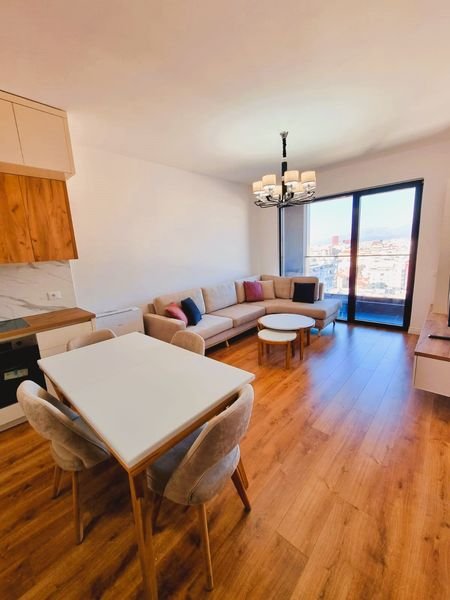 Tirane, jepet me qera apartament 1+1+A+BLK 70 m² 800 Euro (Kompleksi Dinamo)