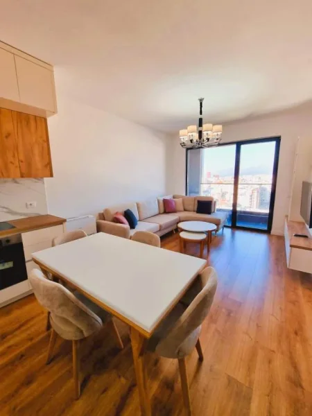 Tirane, jepet me qera apartament 1+1+A+BLK 70 m² 800 Euro (Kompleksi Dinamo)